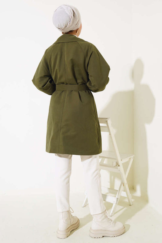 Korte trenchcoat met ballonmouwen en riem, kaki