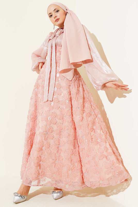 فستان سهرة مزين بأزهار من قماش البالون كول باللون وردي داكن