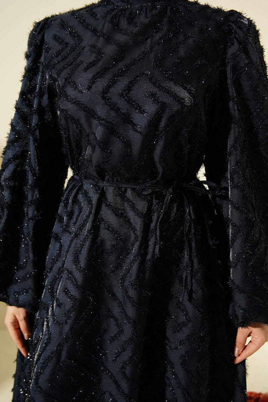 فستان سهرة بالون كول سيم بسكللي باللون الكحلي