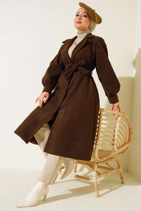 Manteau long en cachemire marron à manches ballon