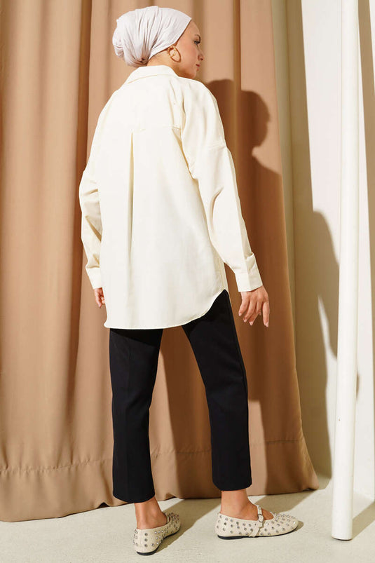 قميص أساسي بأزرار عند الكاحل بلون البيج