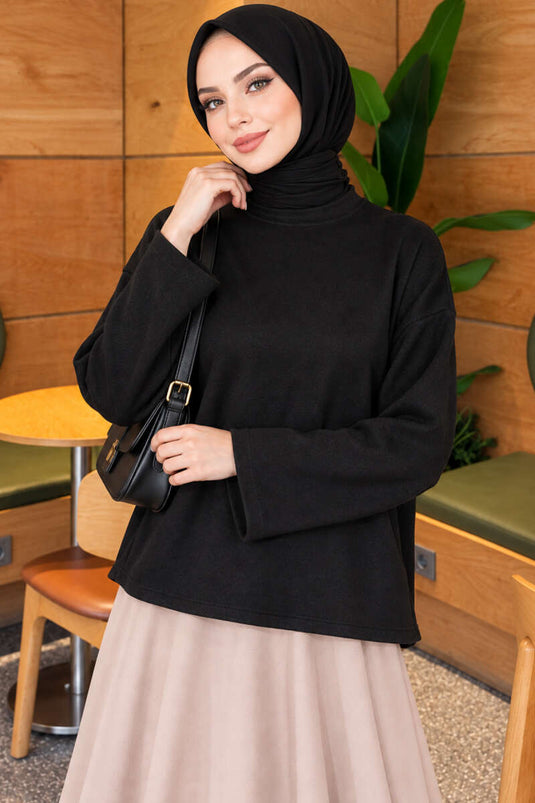 Basic Black Crew Neck Blouse