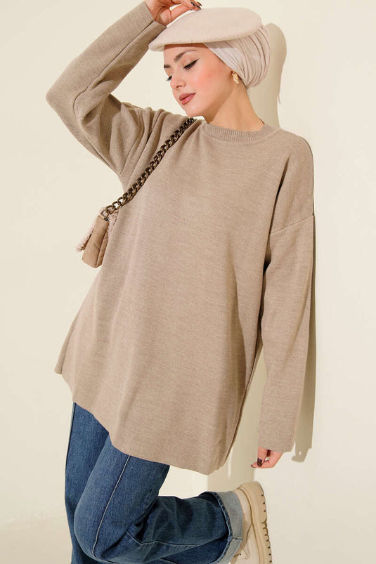 سترة أساسية محبوكة سادة برقبة دائرية، لون المنك