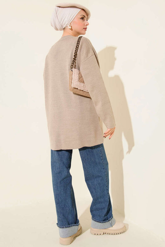 سترة أساسية محبوكة سادة برقبة دائرية، لون المنك