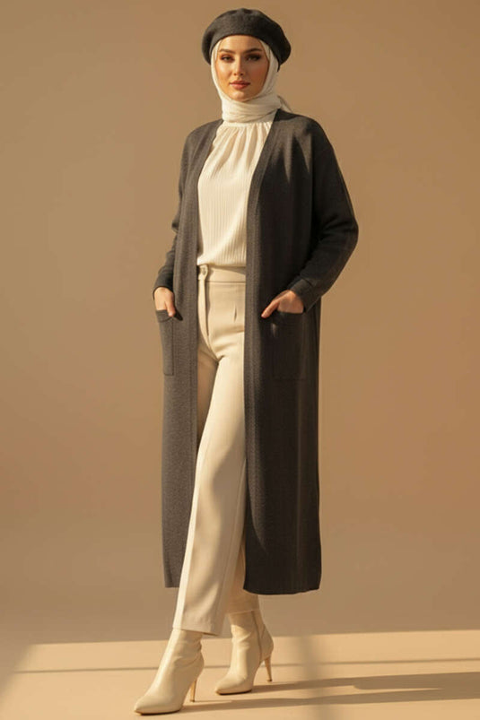 Cardigan long en maille basique à double poche, couleur fumée