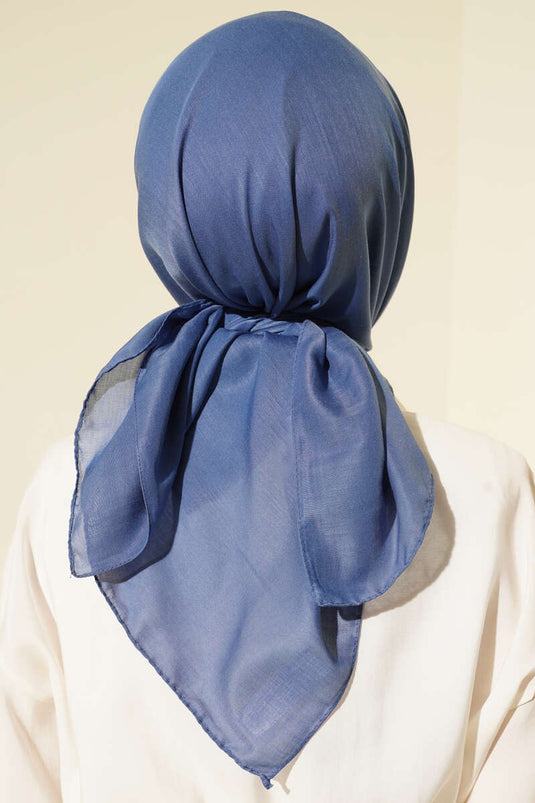 وشاح أزرق أساسي -84