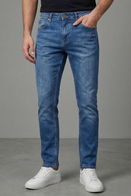 Pantaloni Jeans Uomo Basici in Likra Blu