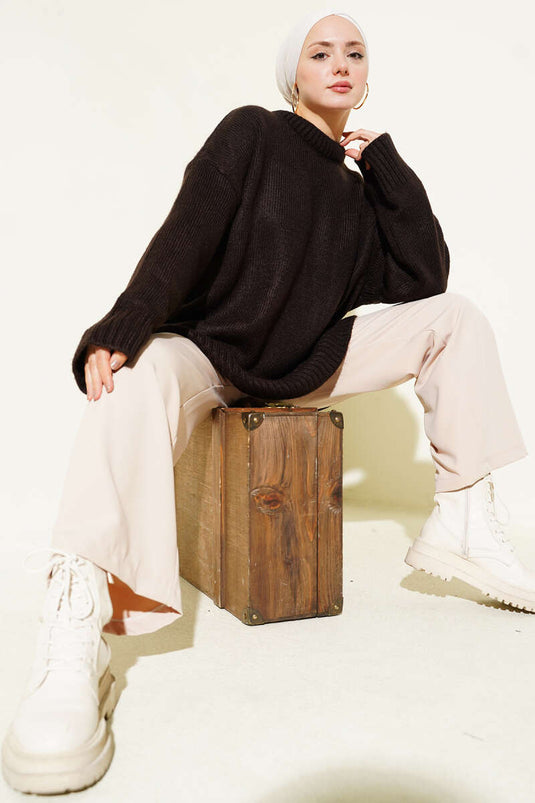 Tunique basique surdimensionnée en tricot marron amer