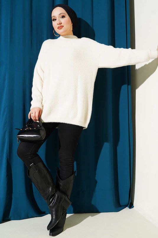 Basic Soft and Fluffy Knitted Tunic in Beige