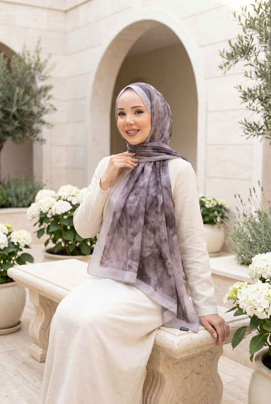 سلسلة شال باتيك بنمط الخيزران باللون الرمادي