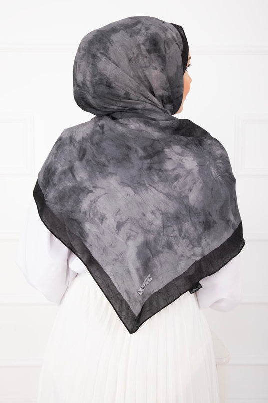 Série d'écharpes en bambou à motif batik noir