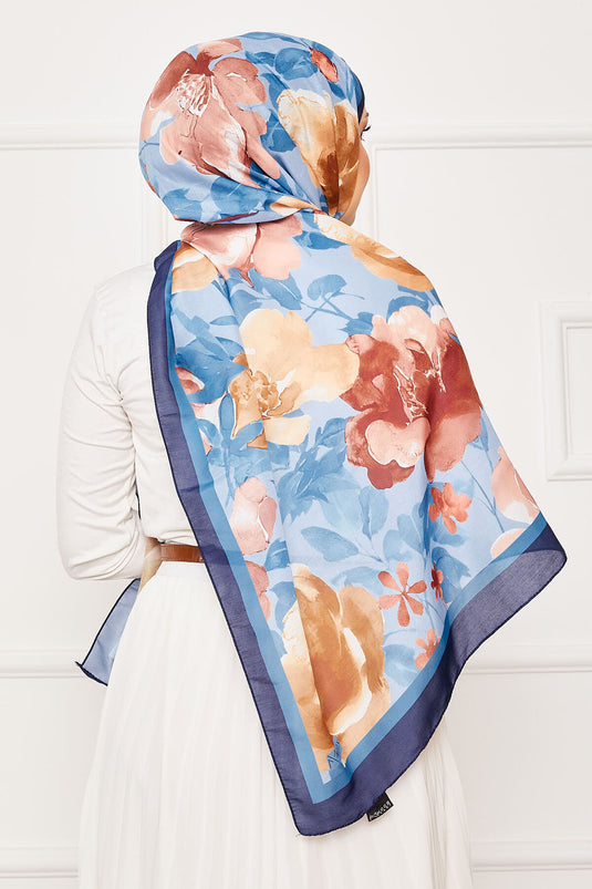 شال حجاب بنقشة زهور الباتيك أزرق داكن