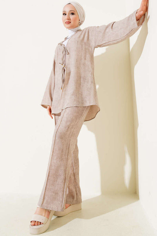 Batik Desen Önü Bağcıklı İkili Takım Bej