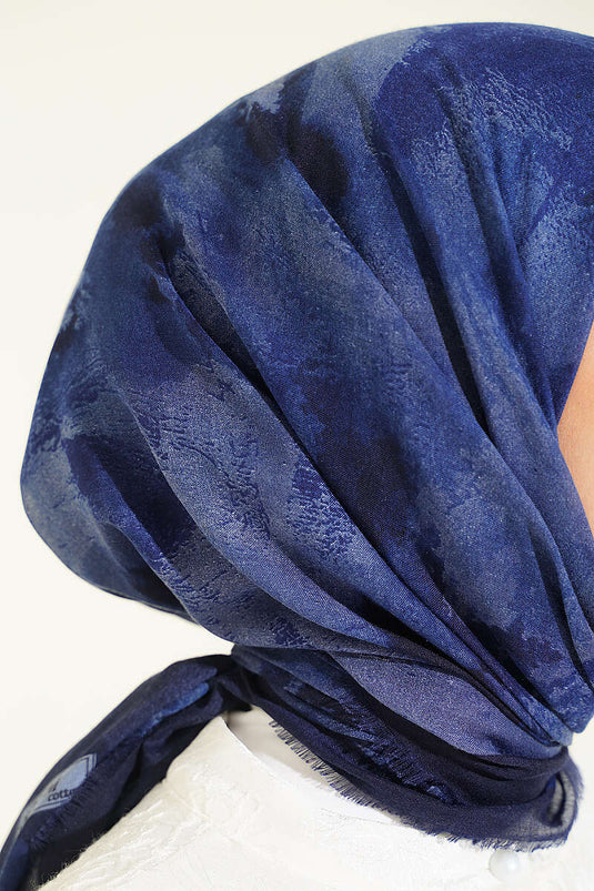 Sciarpa Morbida Con Motivo Batik Blu Navy