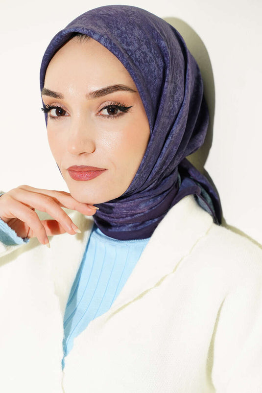 Pañuelo de modal con motivo batik azul marino