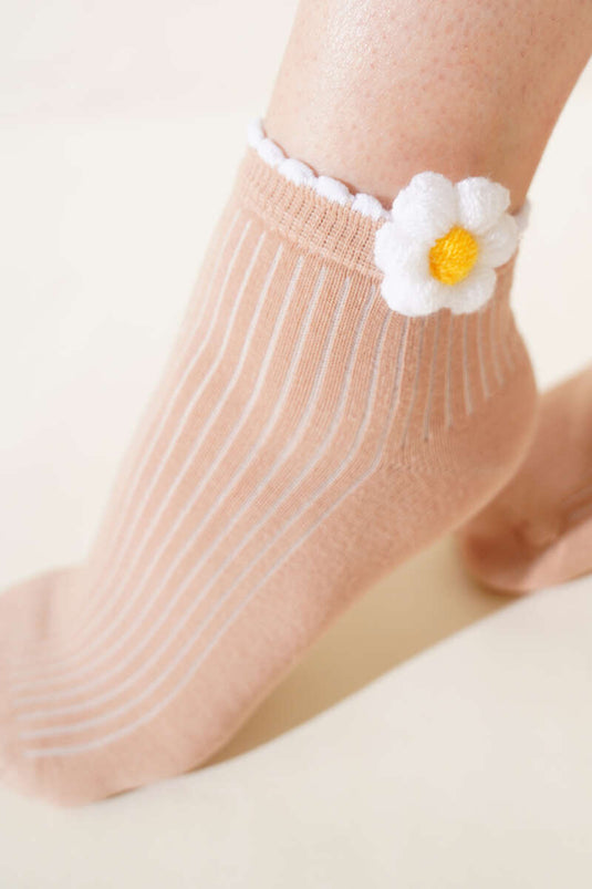 Lady Daisy Socket Socks Latte