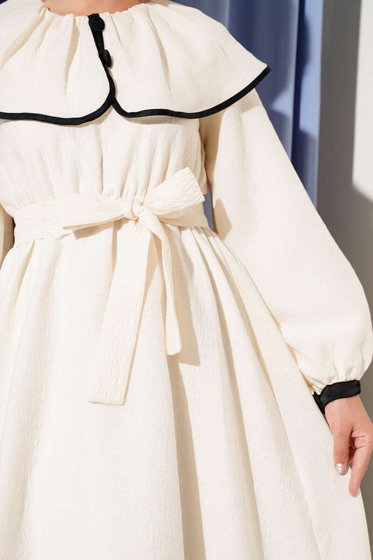 Bebe Yaka Bel Lastikli Elbise Bej