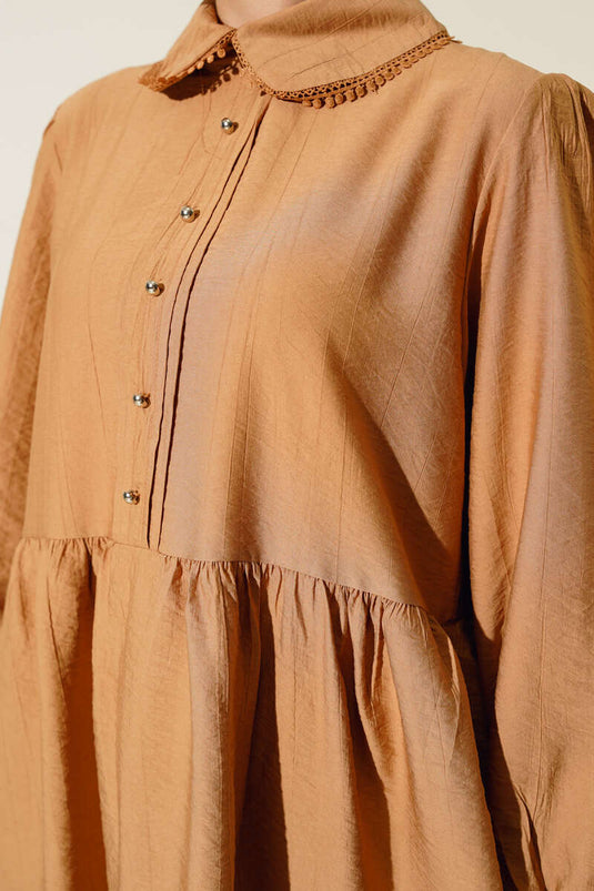 Ensemble double détaillé en dentelle avec col pour bébé Camel