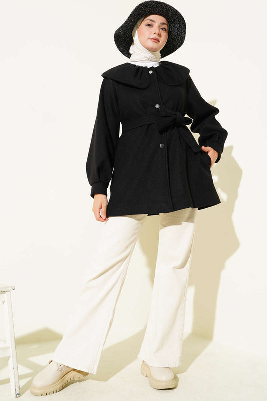 معطف كاشي أسود بياقة بيبي مفصلة