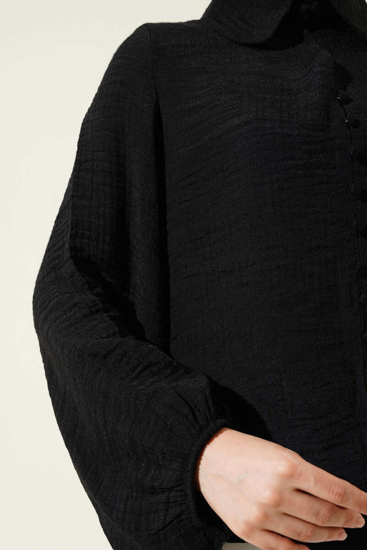 Schwarze Babybluse aus Seersucker mit Kragen und Knopfleiste