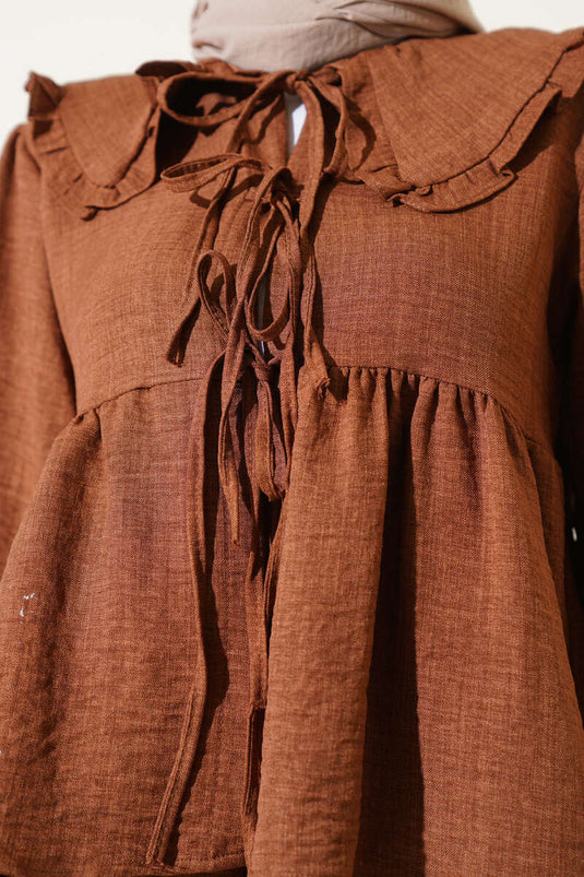 Babykraag, touwstrik, rok, tweedelig pak, bruin