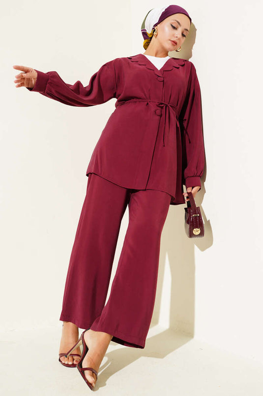 بدلة أطفال من قطعتين مع طوق وحبل وحزام - لون عنابي