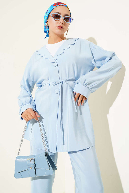 Baby Zweiteiler mit Kragen und Seilgürtel Blau