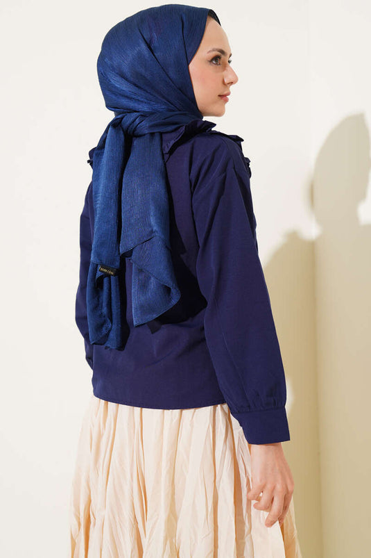 Bebe-Kragen Hemd mit Schleifendetail in Marineblau