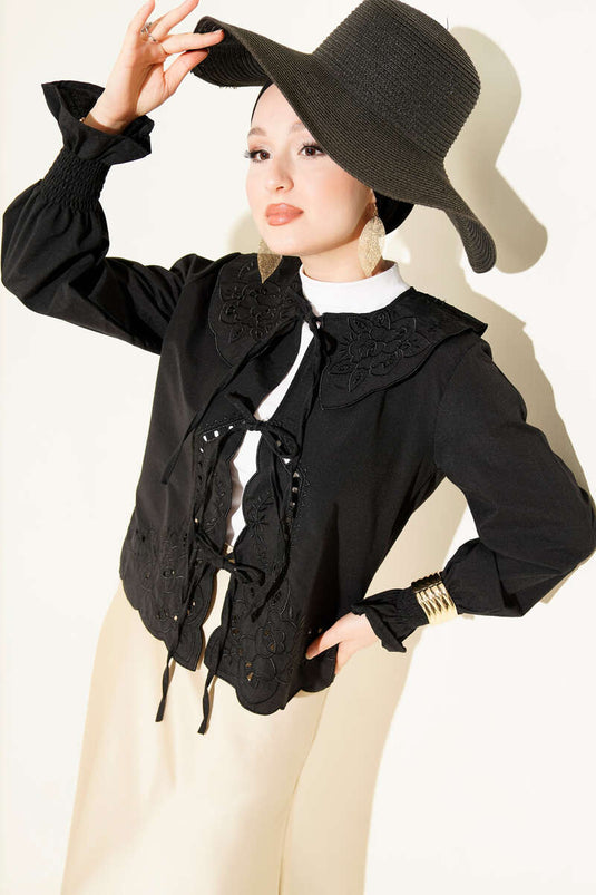 Bebe Yaka Nakışlı Bağlamalı Bluz Siyah