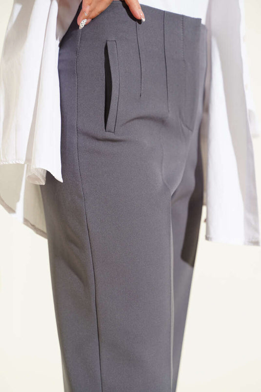 Schmal geschnittene Stoffhose mit Bundabschluss, Rauchgrau