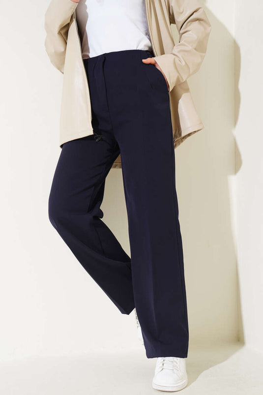 بنطال واسع الساق مع حزام قابل للإزالة باللون الأزرق الداكن