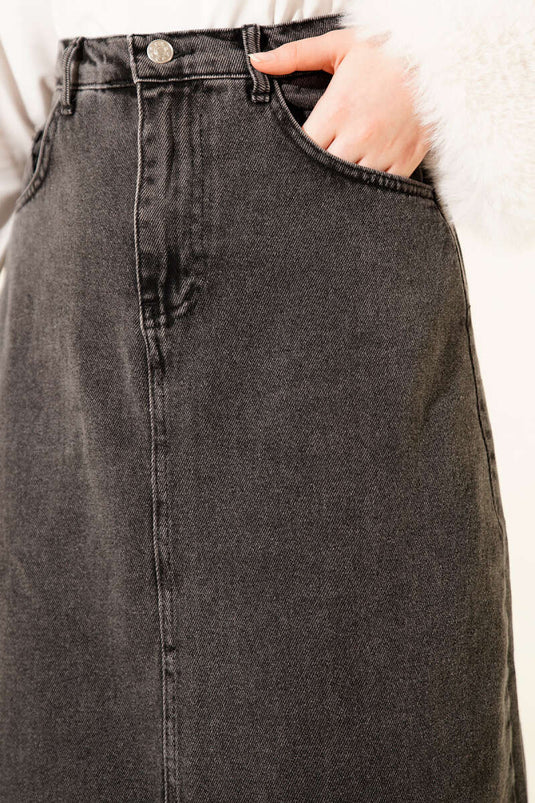 Jupe en jean à poches avec boutons apparents, couleur fumée