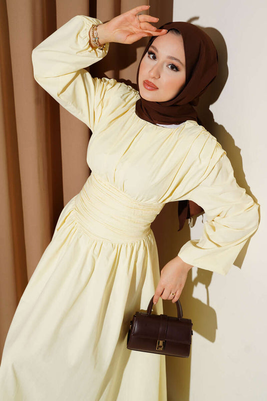 Robe évasée jaune à la taille marquée Gipeli