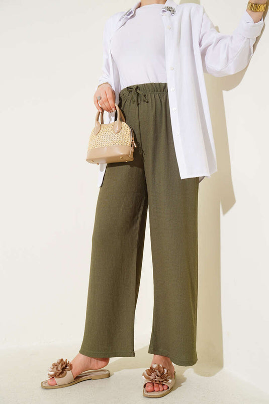 Pantalon en crêpe avec détails en corde à la taille, kaki