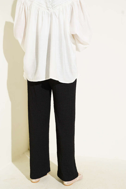Bel İpli Kabartmalı Pantolon Siyah