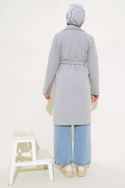 معطف تويد رمادي مبطن بحزام عند الخصر