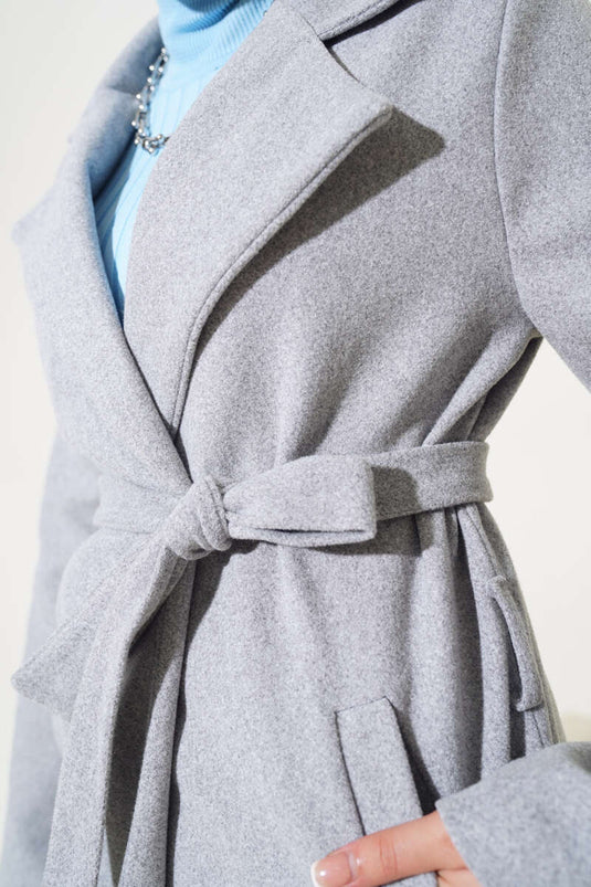 Gevoerde kasjmierjas met tailleband, grijs
