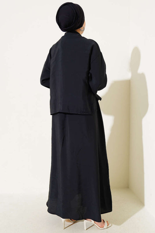 Ensemble robe à taille élastique et boutons noirs