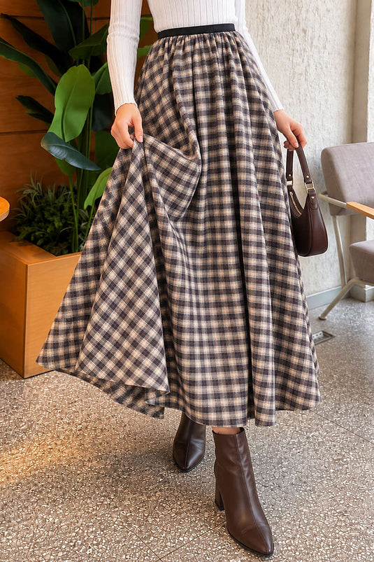 Beige Elasticated Checkered Skirt