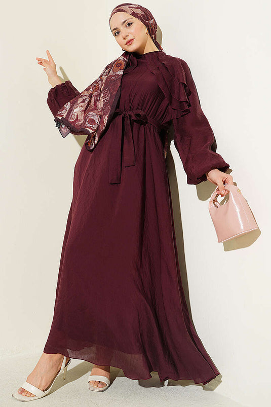Robe bordeaux ceinturée avec volants et taille élastique