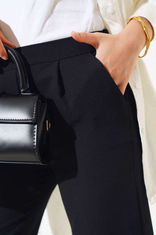 بنطلون جزرة مطاطي بخصر أسود