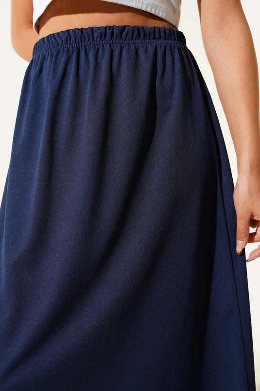 فستان داخلي أزرق داكن بخصر مطاطي