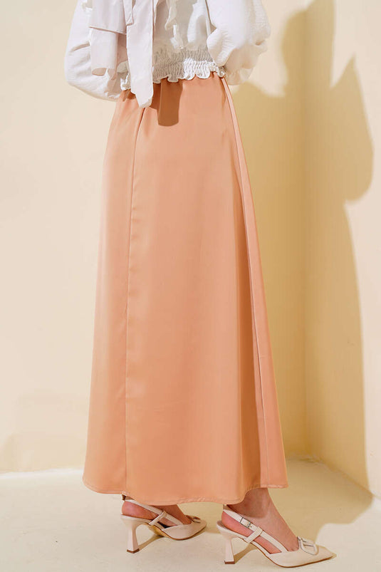 مرونة الخصر متوهج تنورة الساتان لاتيه