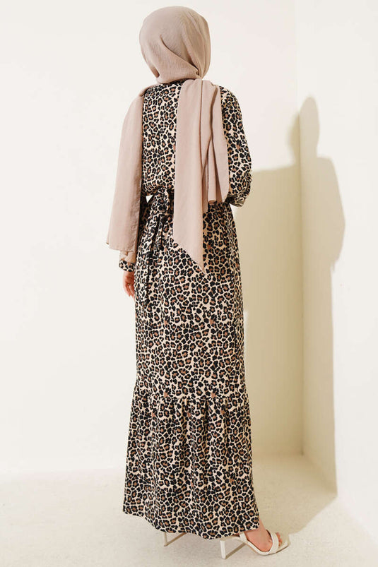 Robe en crêpe à imprimé léopard et taille élastique