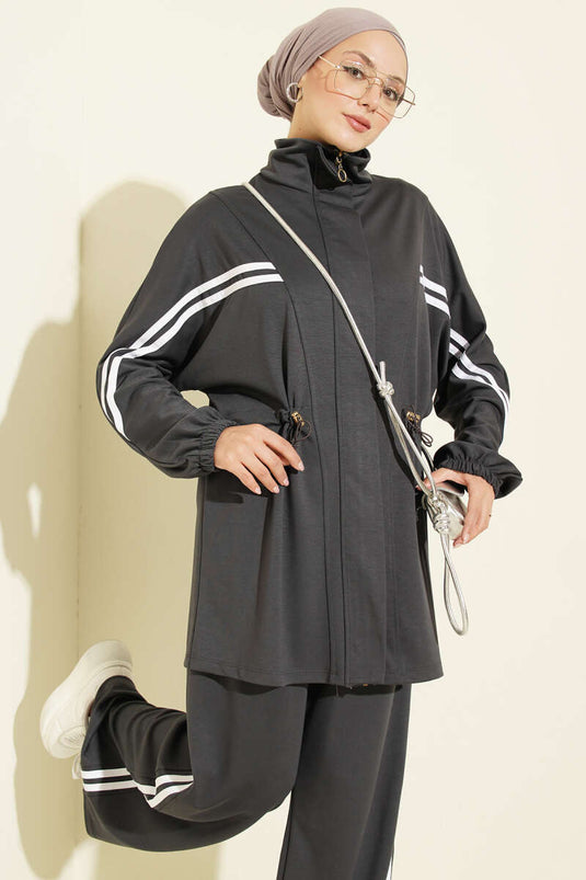 Ensemble Deux Pièces À Rayures Et Élastique Gris