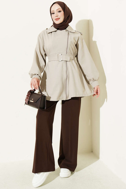 Chaqueta Beige Con Cremallera Lateral Y Cintura Elástica