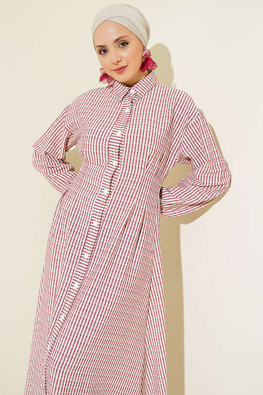 Robe boutonnée sur toute la longueur à rayures fines bordeaux