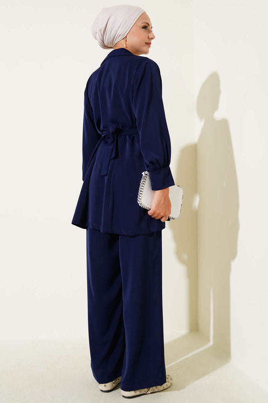 بدلة مكونة من قطعتين بسحاب وحزام وخصر مطوية باللون الأزرق الداكن