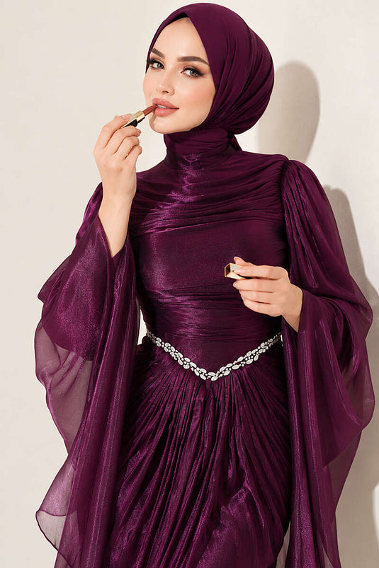 Robe De Soirée Violette Avec Détails Drapés Ornés