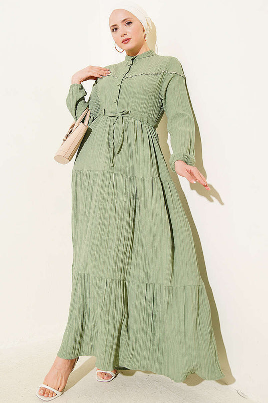 Robe kaki en écorce d'arbre avec ceinture et boutons